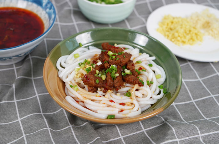容县肉臊子粉培训